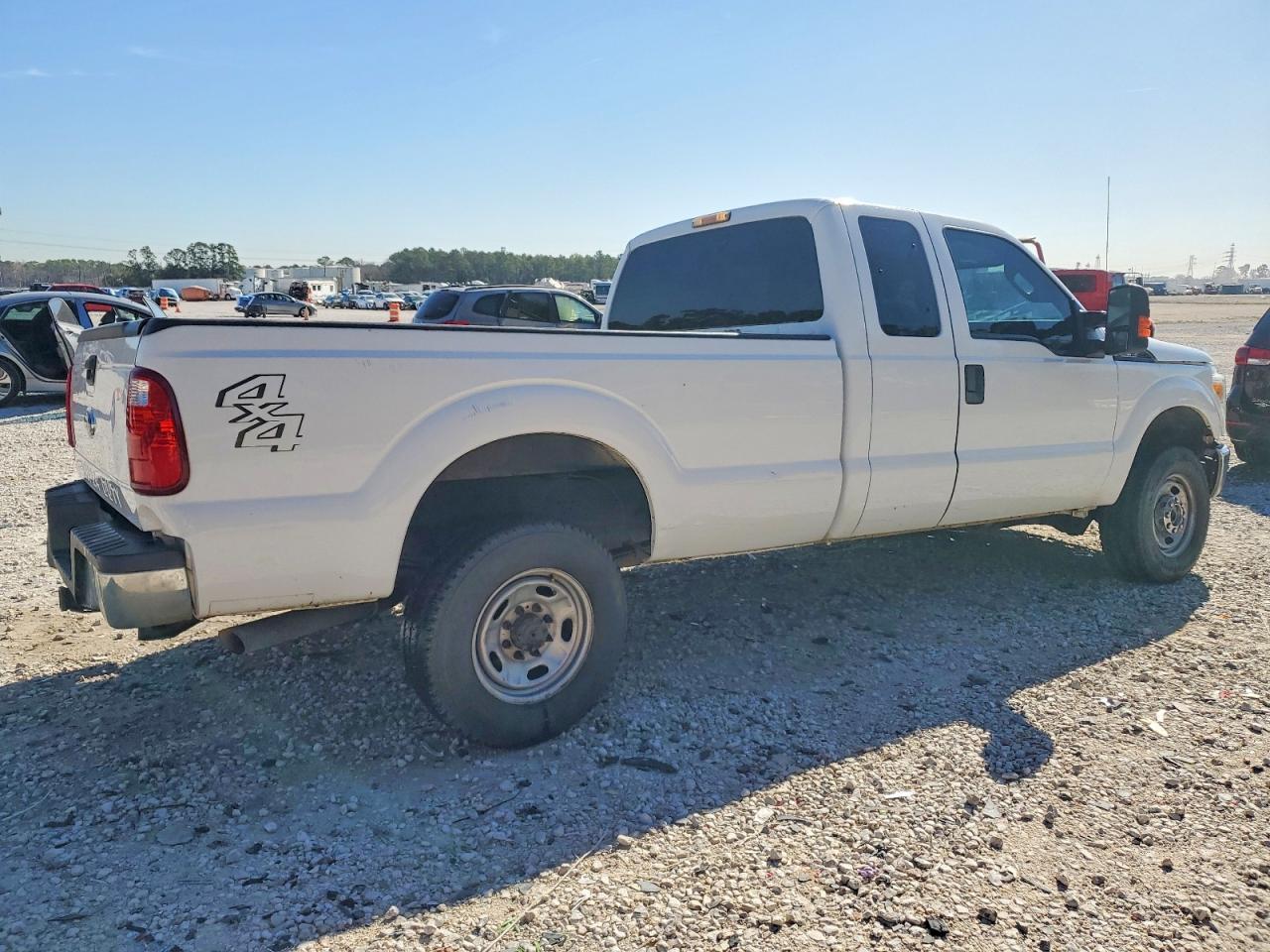 2016 Ford F250 Super Duty - Image 3