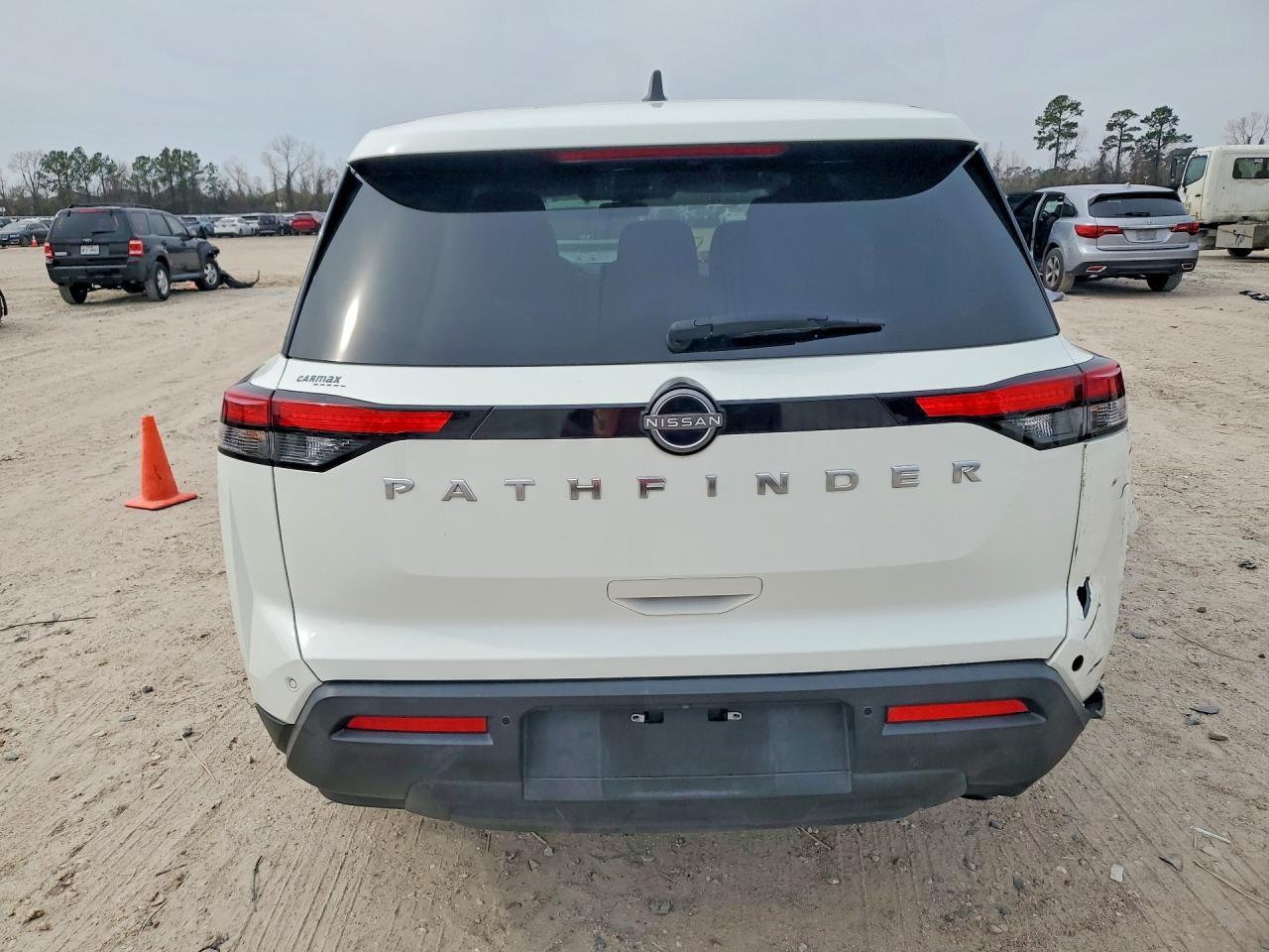 2023 Nissan Pathfinder S - Image 6