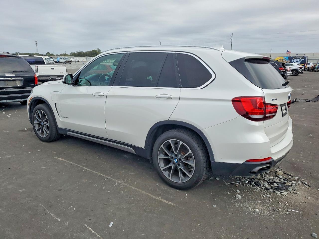 2016 BMW X5 Xdr40E - Фото 2