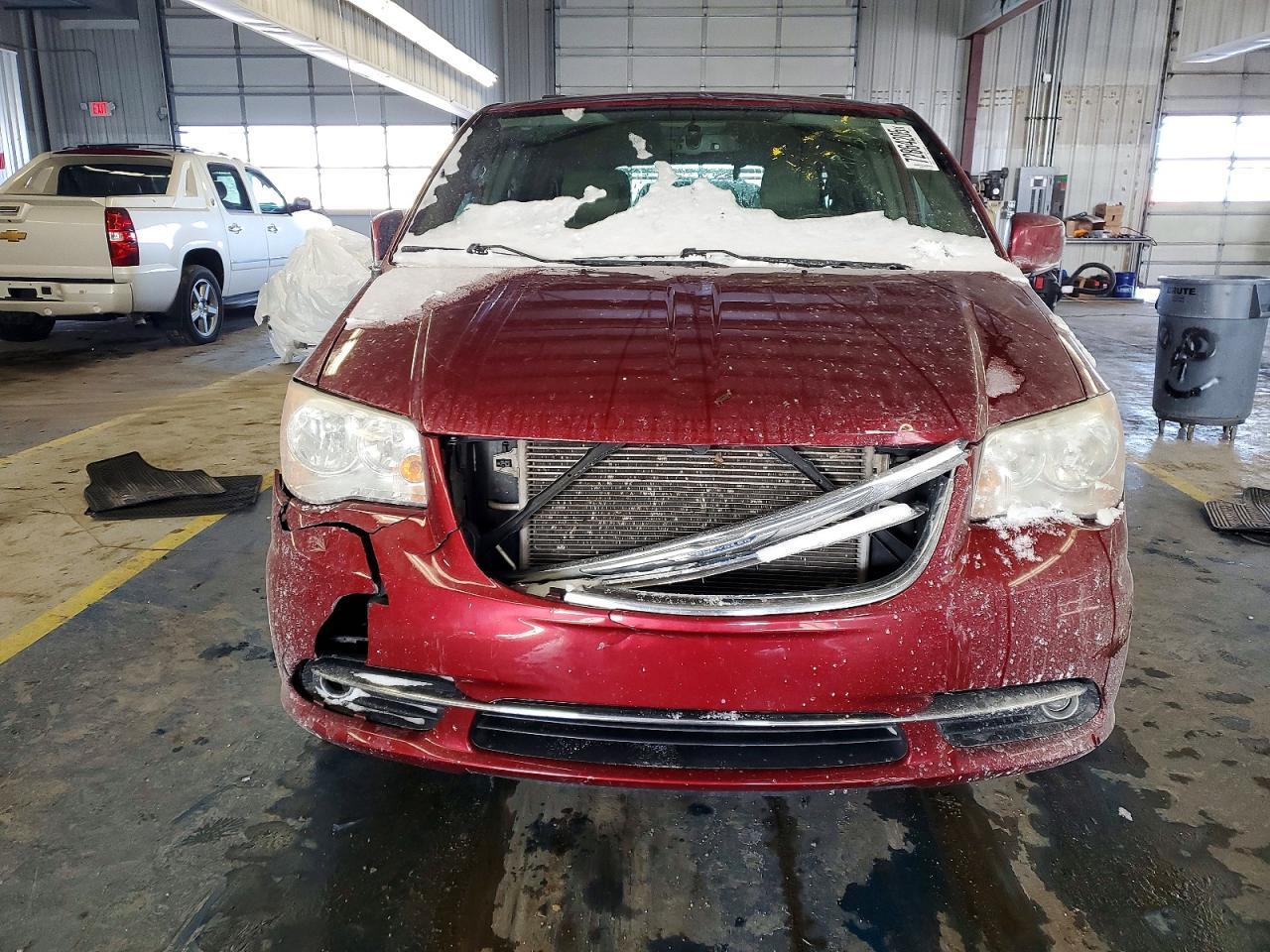 2015 Chrysler Town & Country Touring - Фото 5