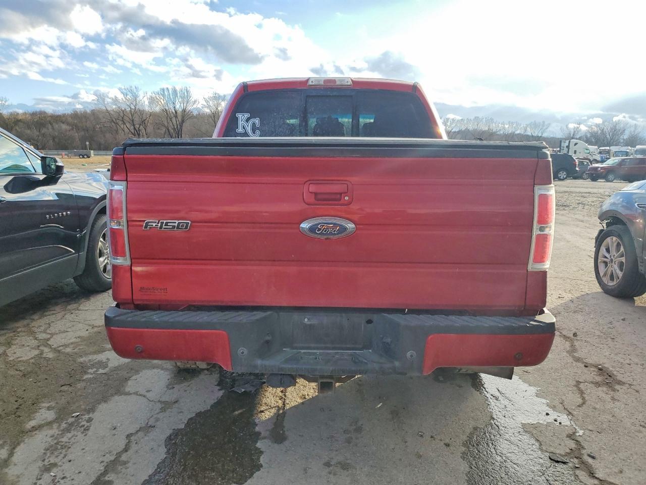 2011 Ford F150 Supercrew - Image 6