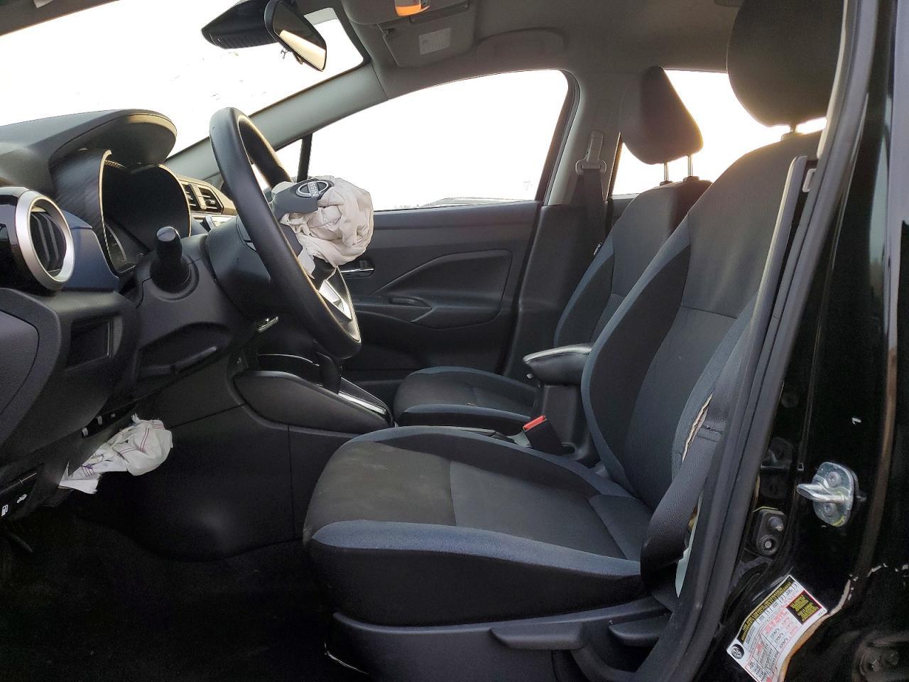 2023 Nissan Versa Sv - Image 7