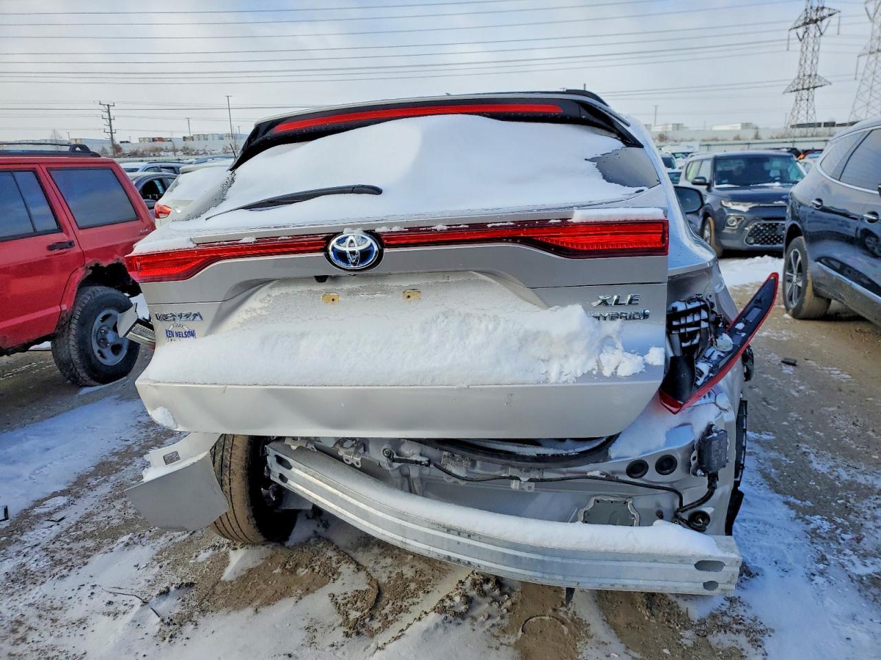 2022 Toyota Venza - Image 6