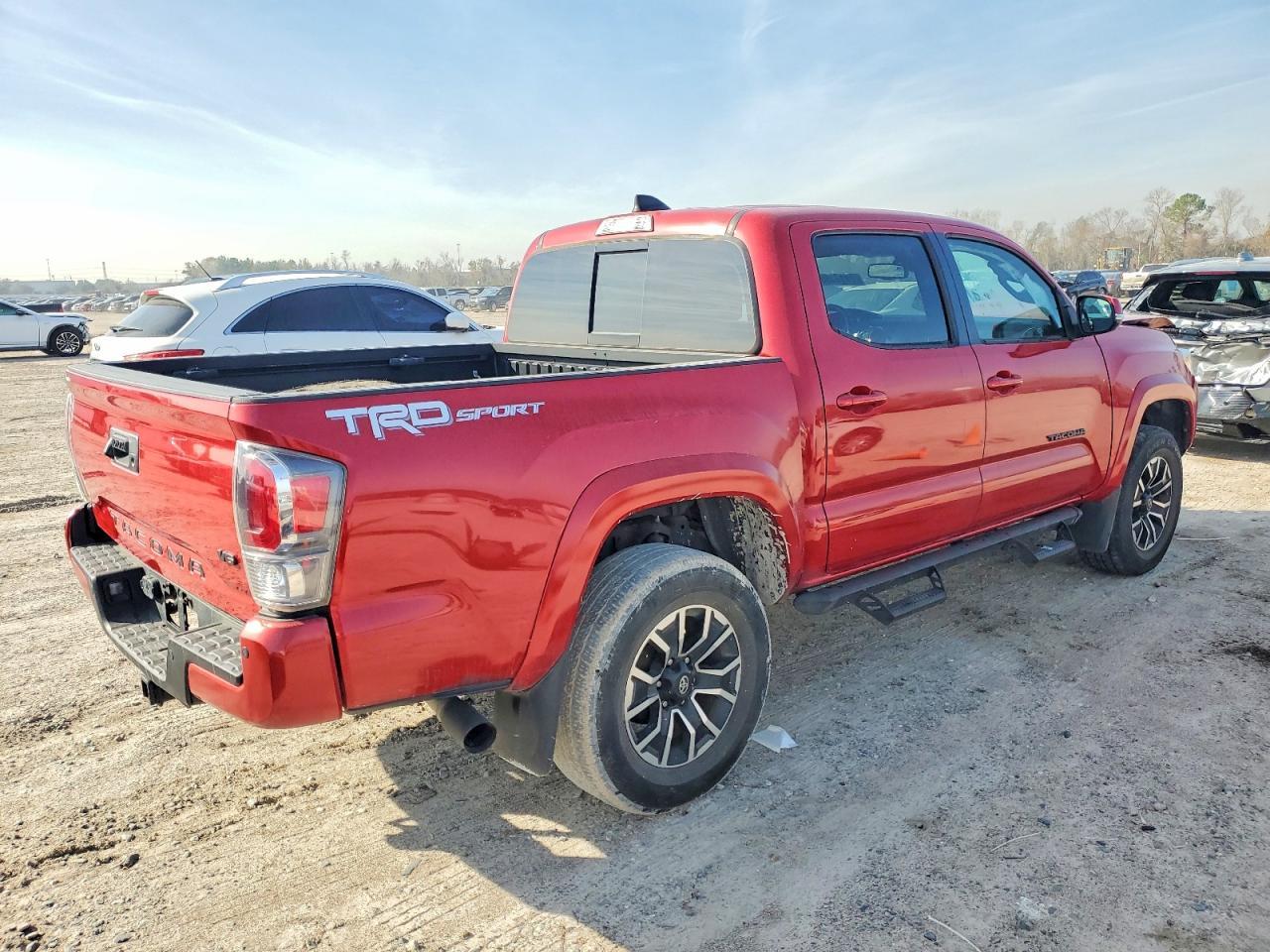 2022 Toyota Tacoma Double Cab - Фото 3