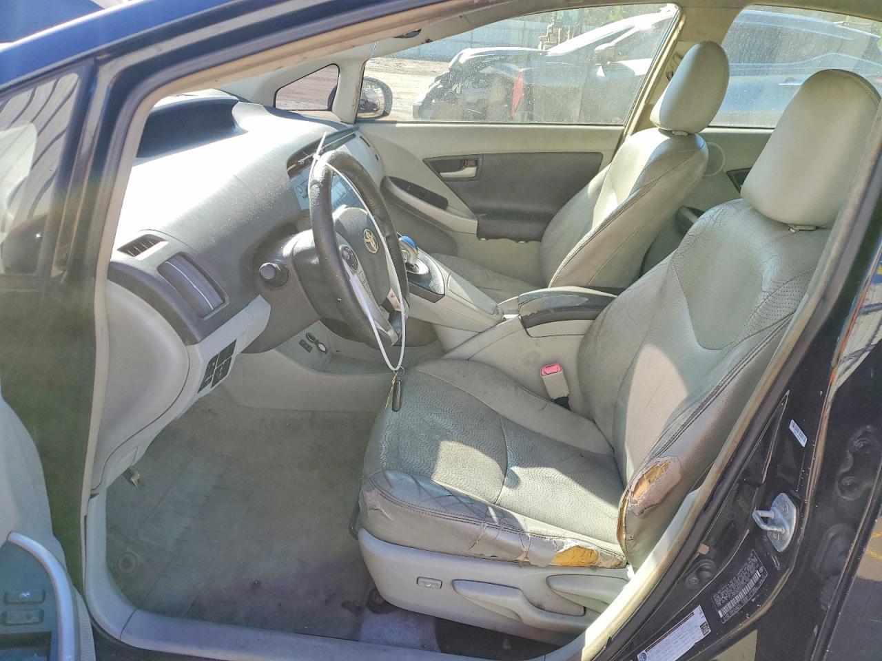 2010 Toyota Prius Iv - Image 7