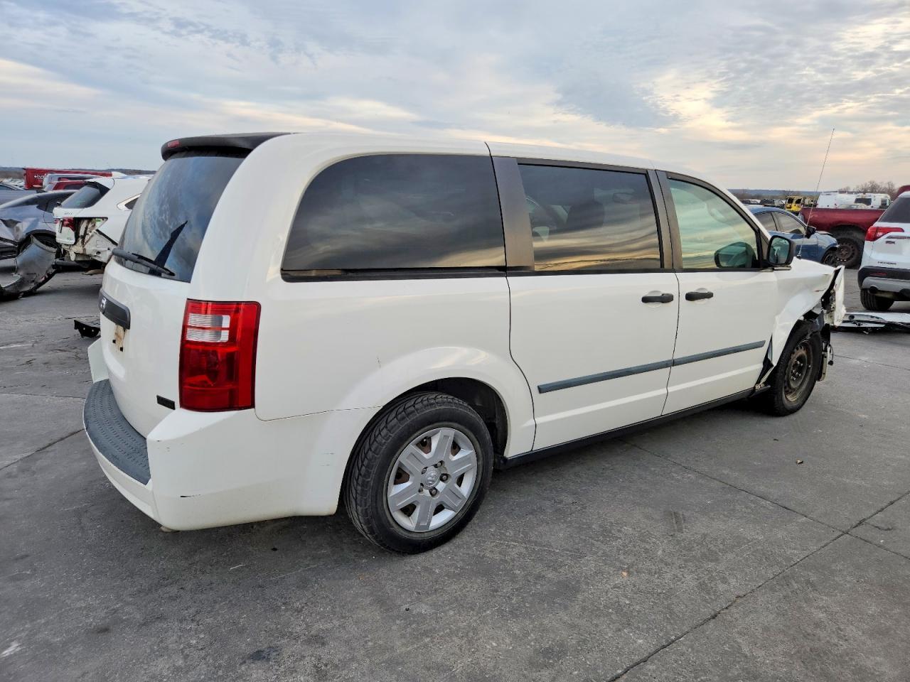 2008 Dodge Grand Caravan Se - Image 3