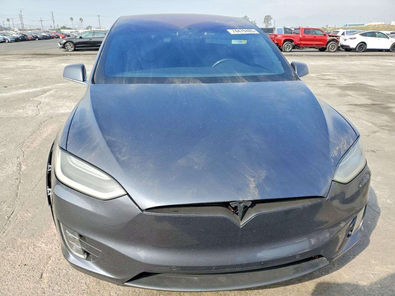2016 Tesla Model X - Фото 5