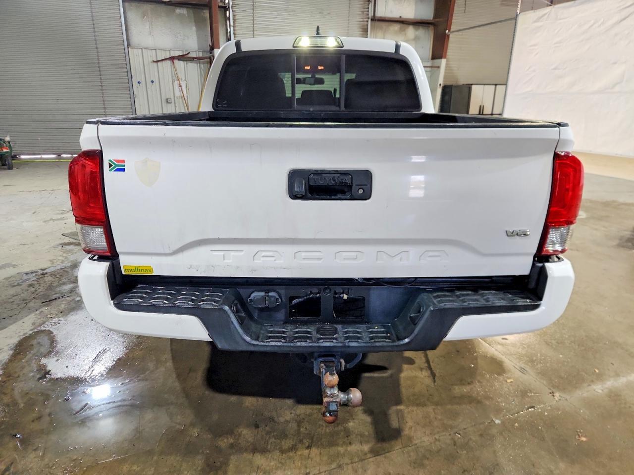 2016 Toyota Tacoma Double Cab - Image 6