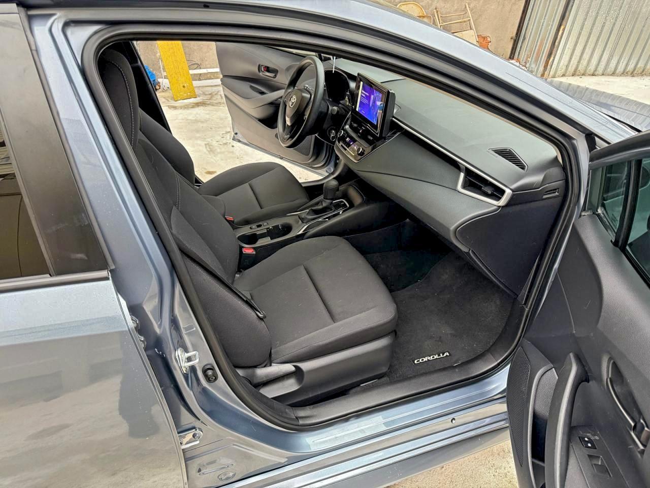 2025 Toyota Corolla Le - Фото 5