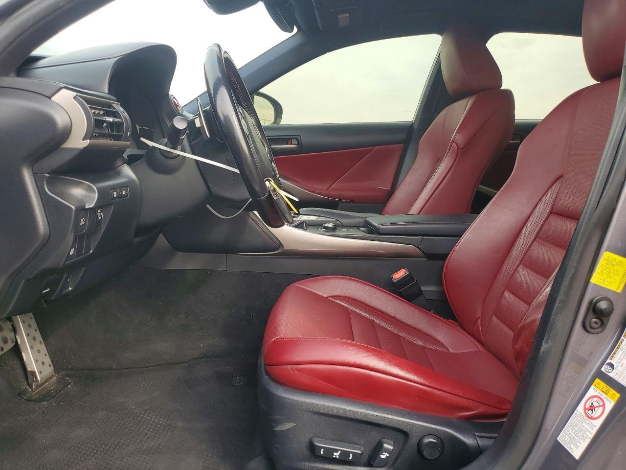 2017 Lexus Is 200T - Фото 7