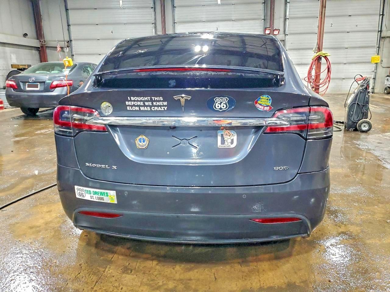 2016 Tesla Model X - Фото 6