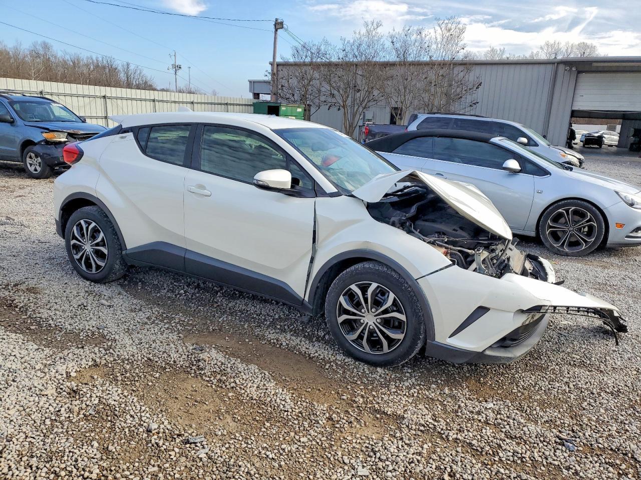 2019 Toyota C-Hr Xle - Фото 4