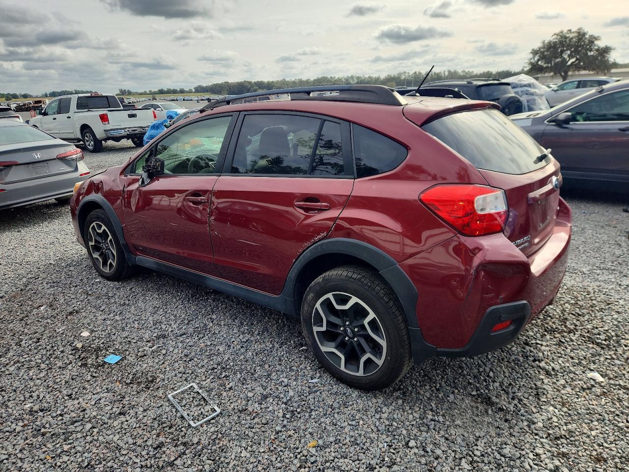 2017 Subaru Crosstrek Premium - Фото 2