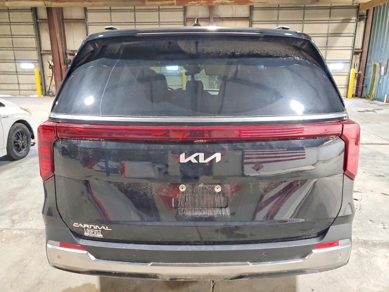 2025 Kia Carnival Sx - Фото 6