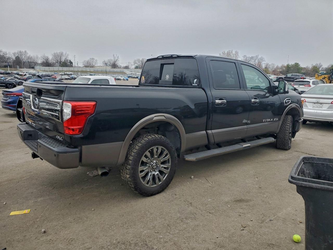 2016 Nissan Titan Xd Sl - Фото 3