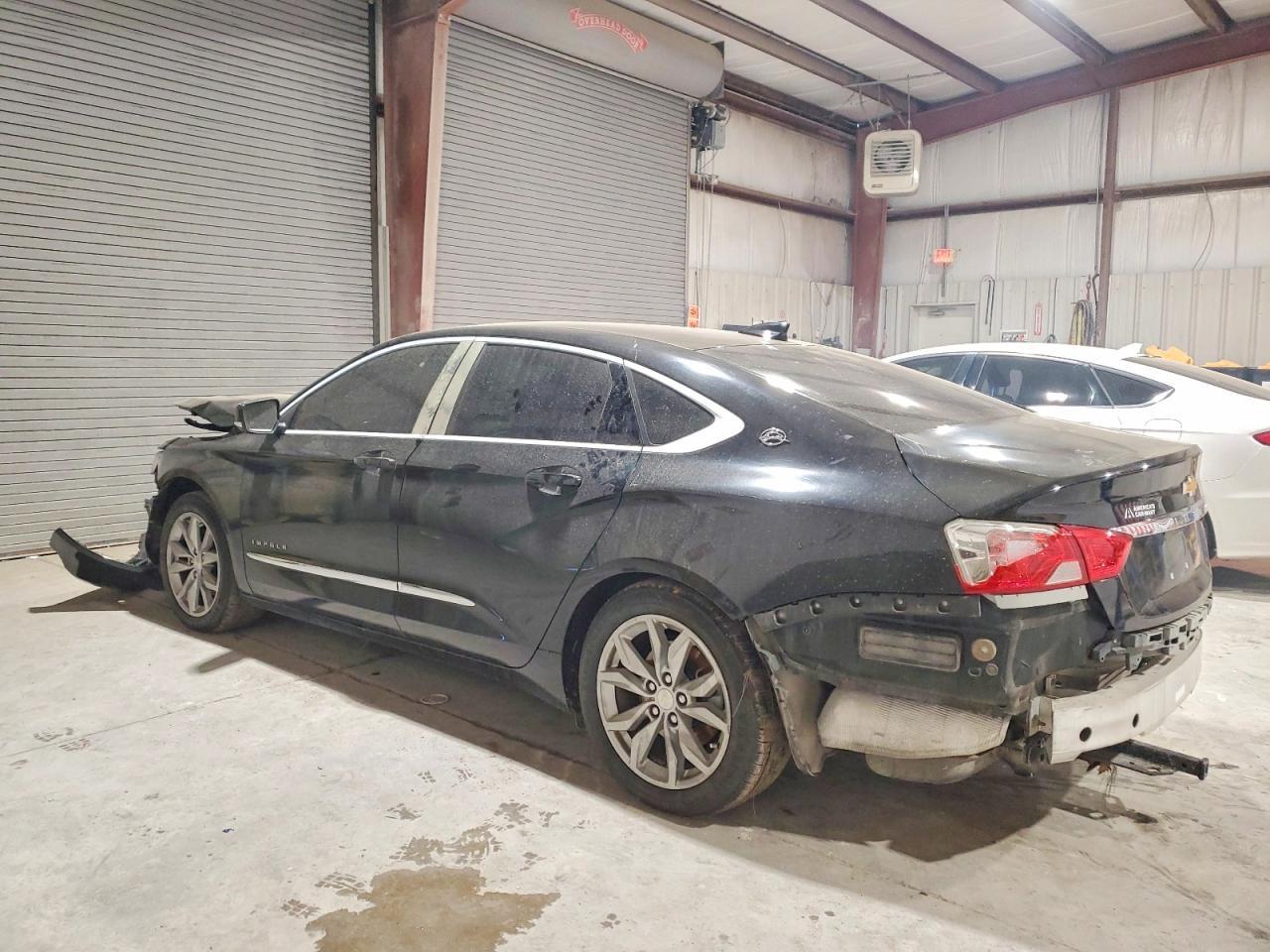 2017 Chevrolet Impala Lt - Фото 2