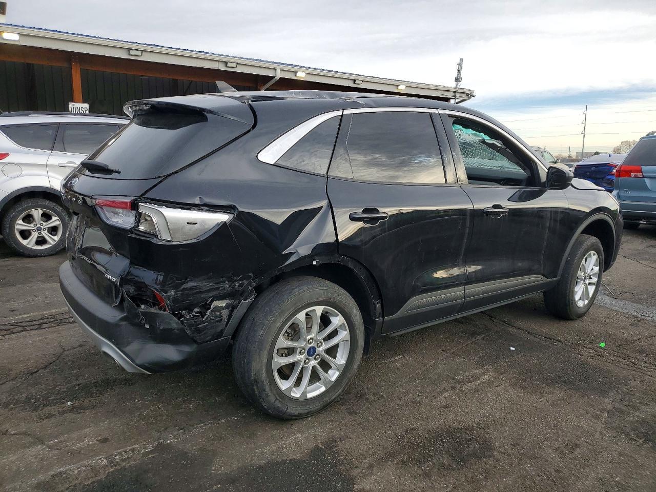 2022 Ford Escape Se - Фото 3