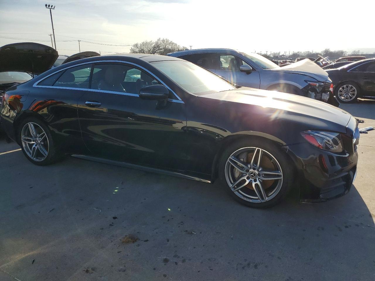 2018 Mercedes-Benz E 400 - Фото 4