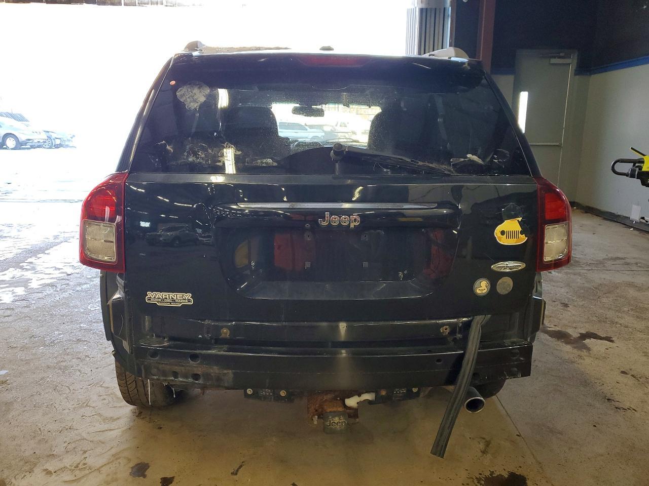 2016 Jeep Compass Latitude - Фото 6