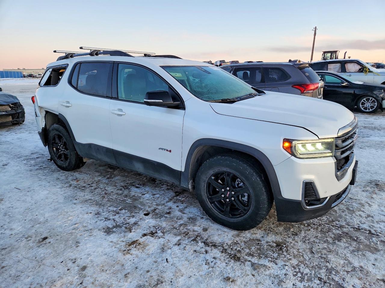 2023 GMC Acadia At4 - Фото 4