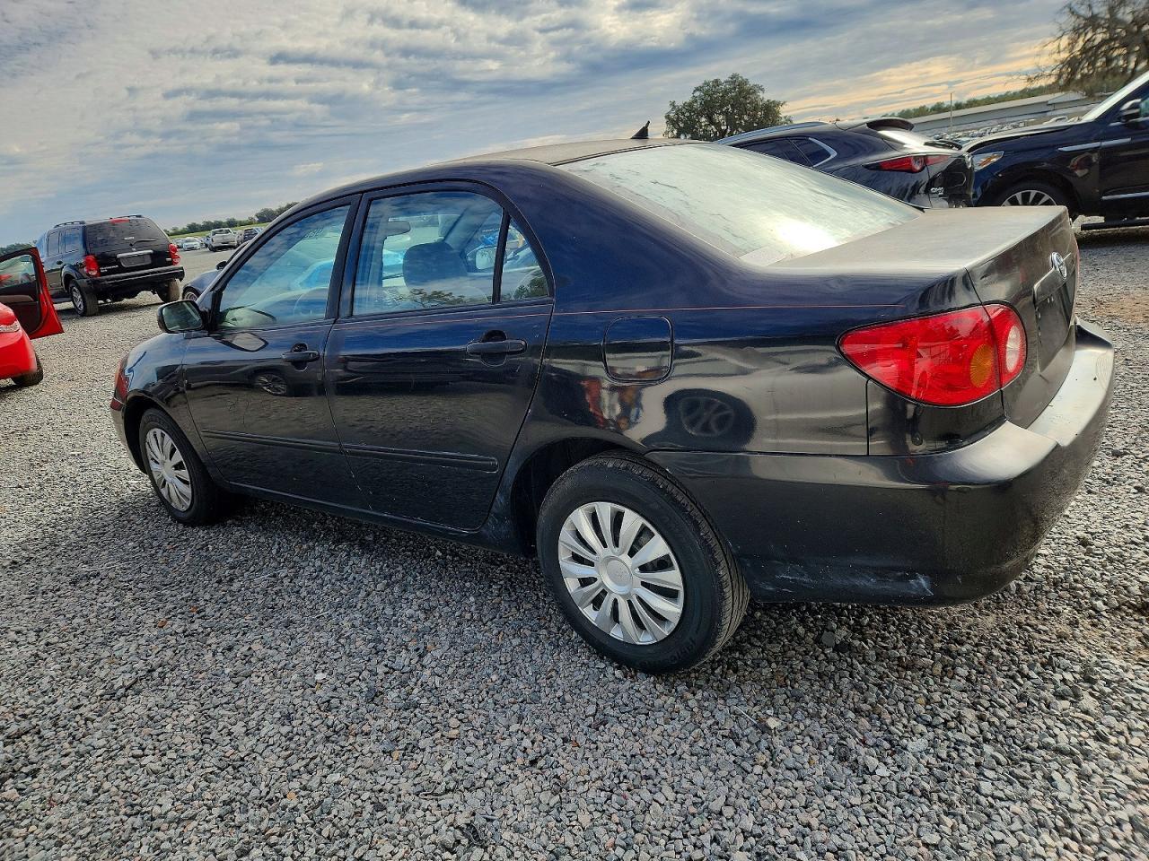 2004 Toyota Corolla Ce - Фото 2