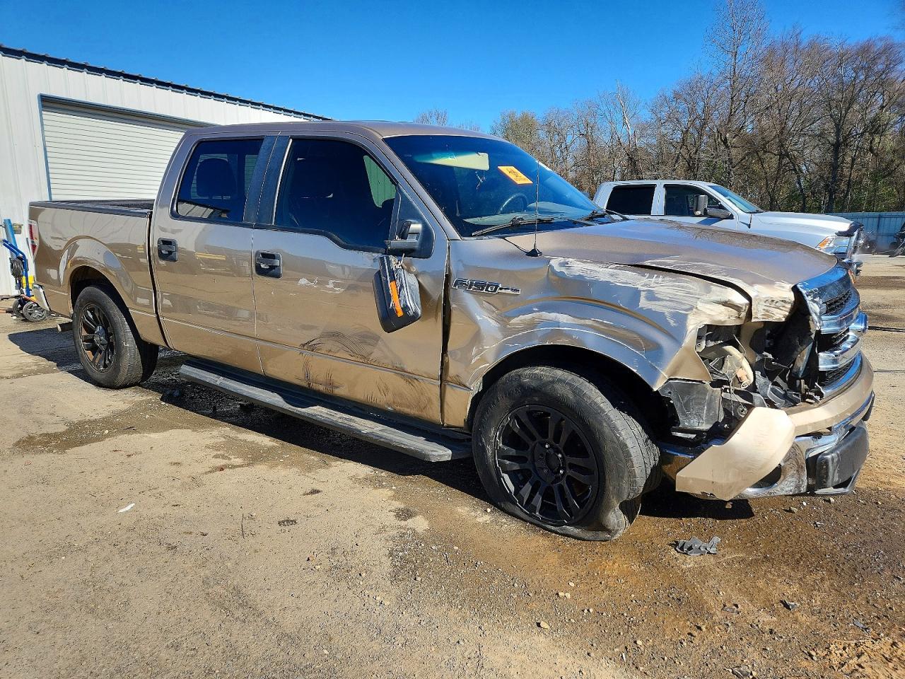 2014 Ford F150 Supercrew - Фото 4