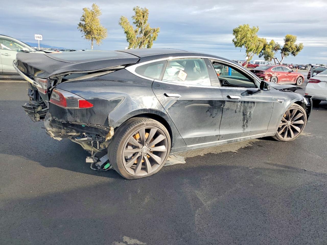 2017 Tesla Model S - Фото 3