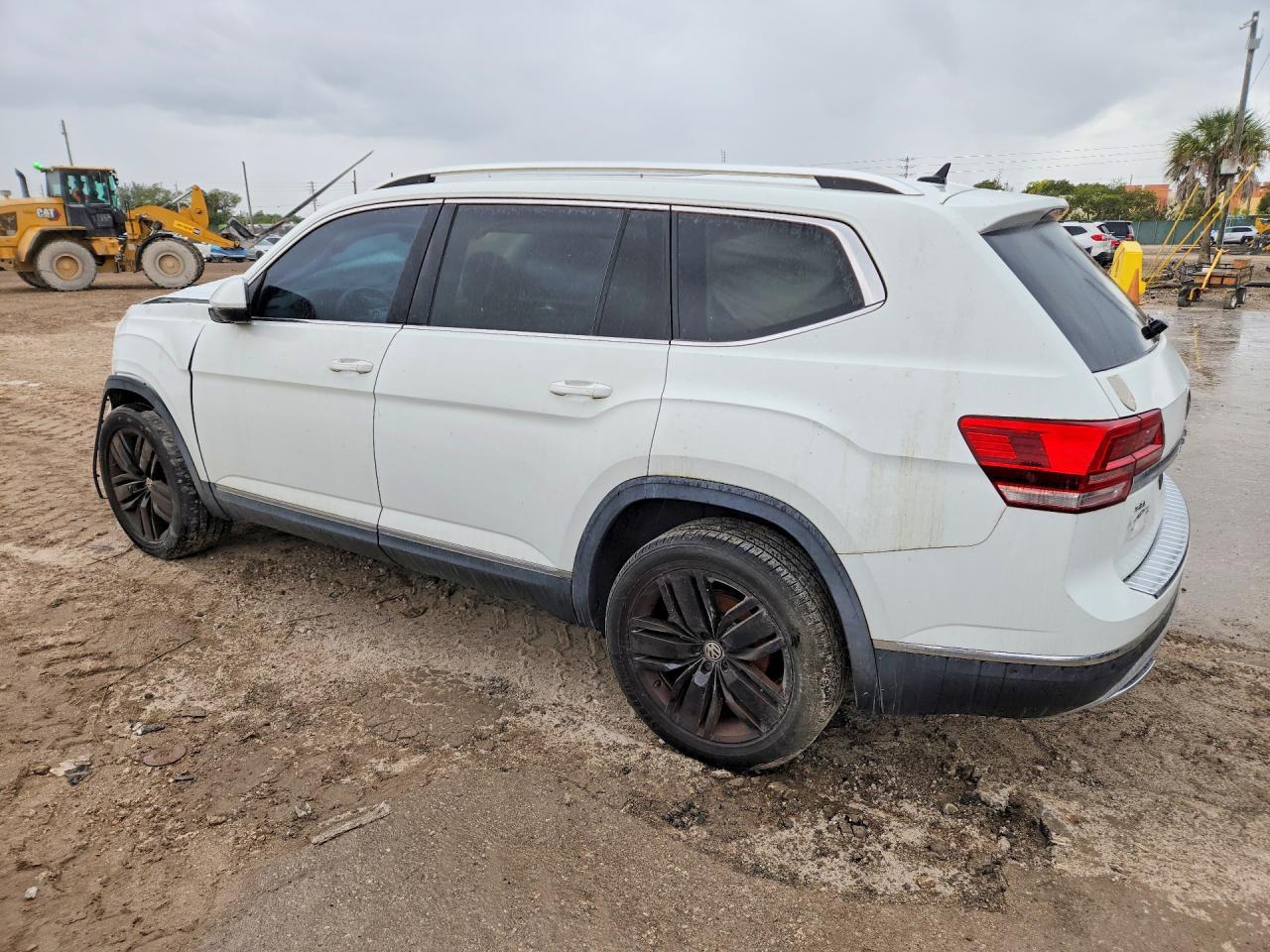2025 Volkswagen Atlas Sel Premium - Фото 2