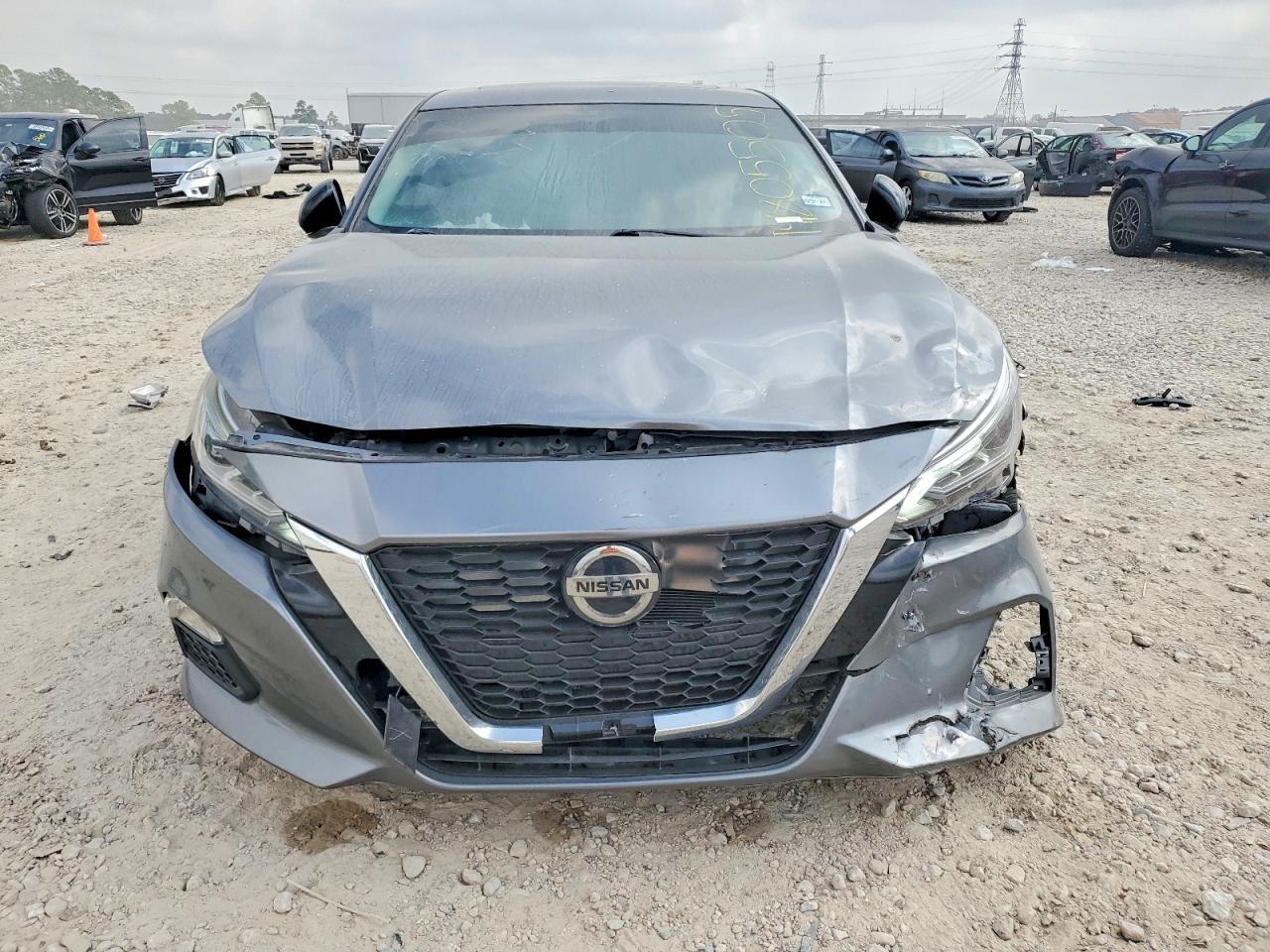 2019 Nissan Altima Sr - Фото 5
