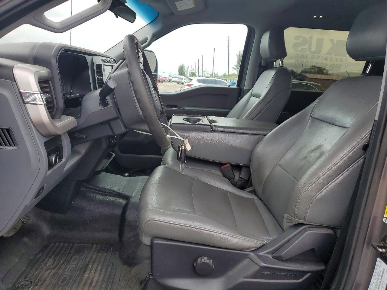 2024 Ford F350 Super Duty - Image 7