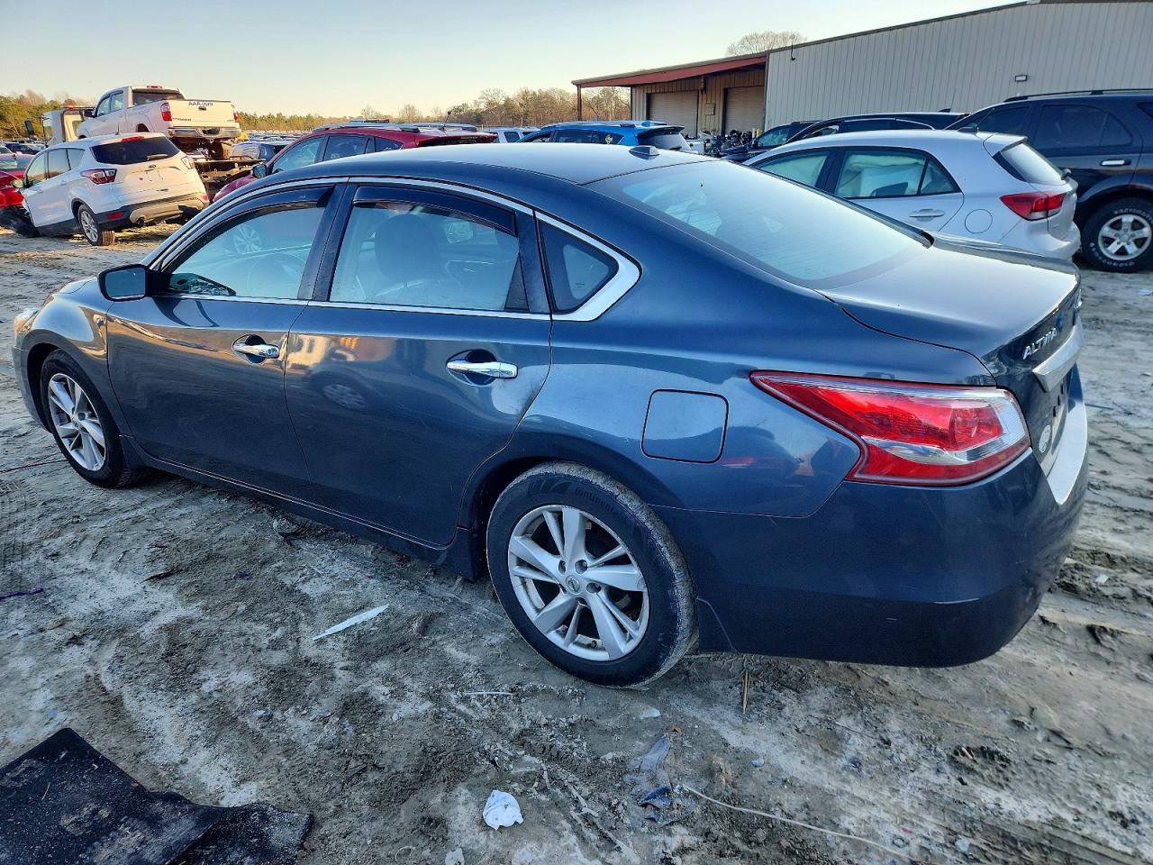 2013 Nissan Altima 2.5 - Фото 2