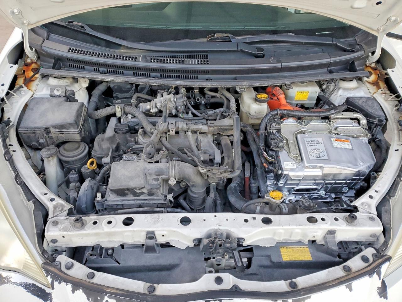 2013 Toyota Prius C - Фото 7