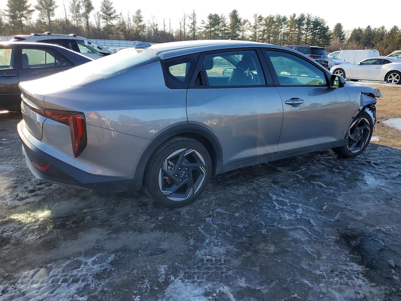 2025 Kia K4 Ex - Фото 3