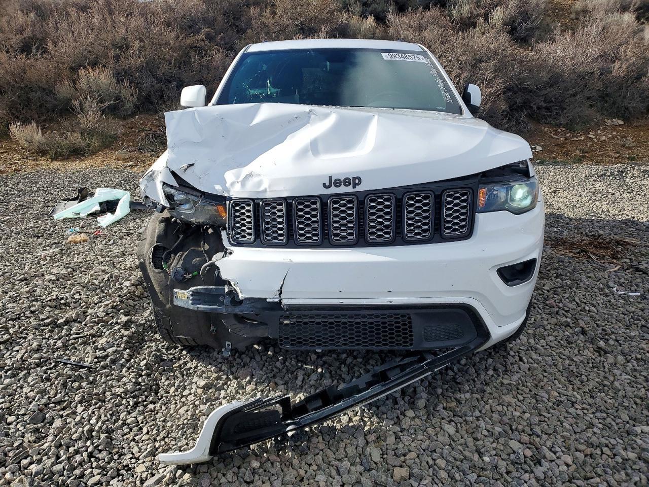 2018 Jeep Grand Cherokee Laredo - Image 5