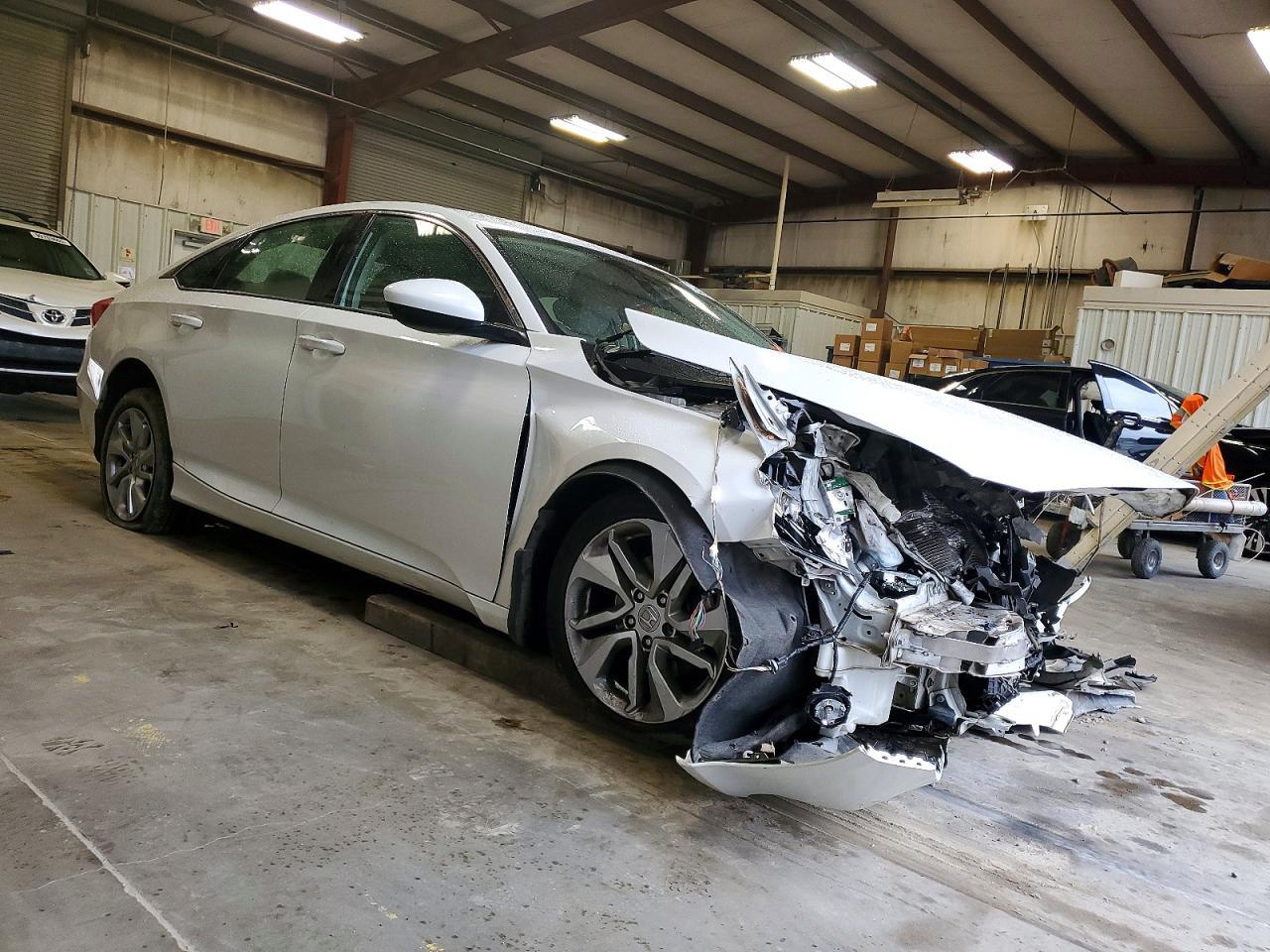 2019 Honda Accord Lx - Фото 4