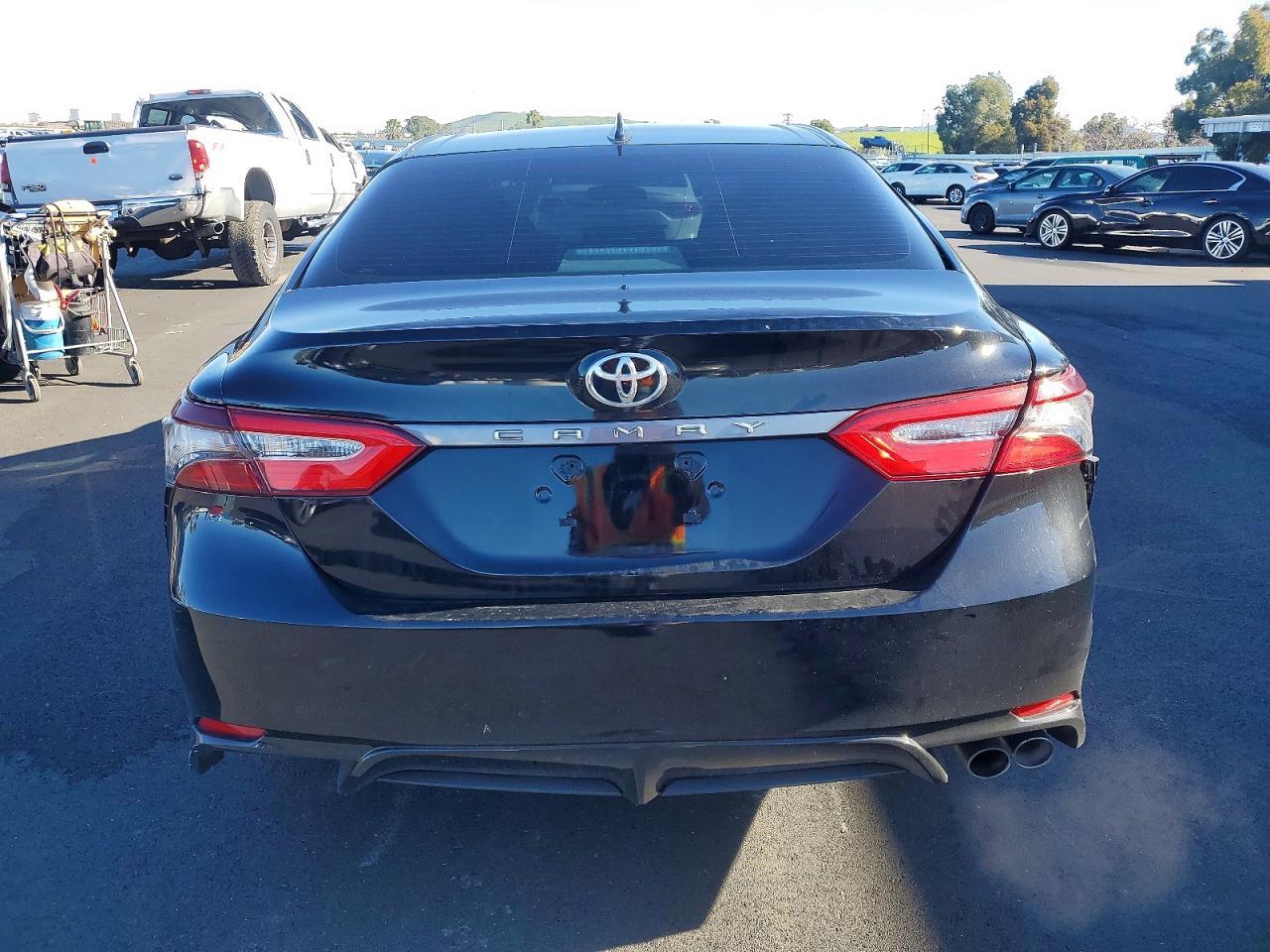 2021 Toyota Camry Se Nightshade - Image 6