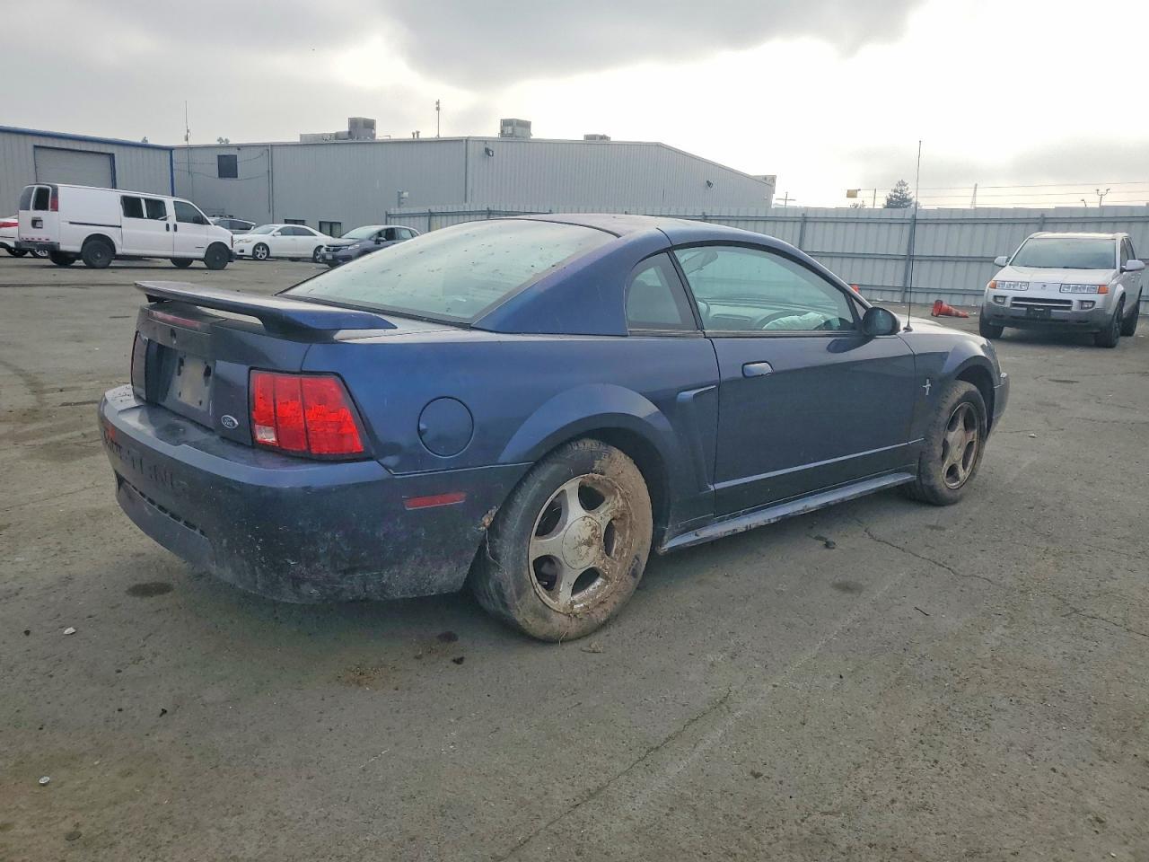 2001 Ford Mustang - Image 3