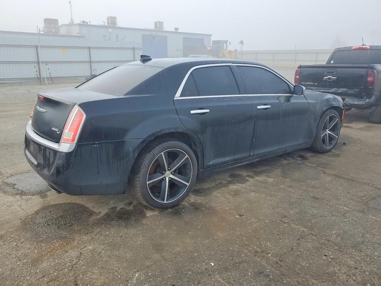 2017 Chrysler 300C - Фото 3