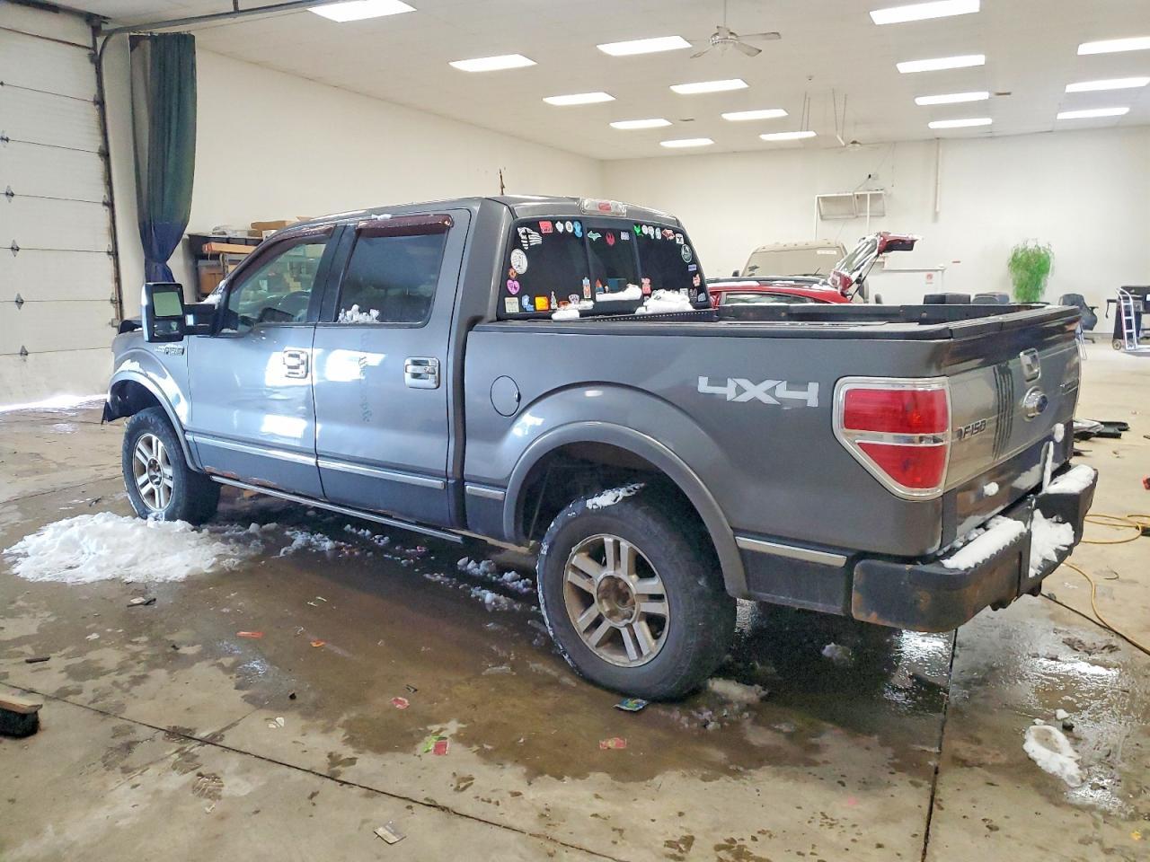 2011 Ford F150 Supercrew - Фото 2