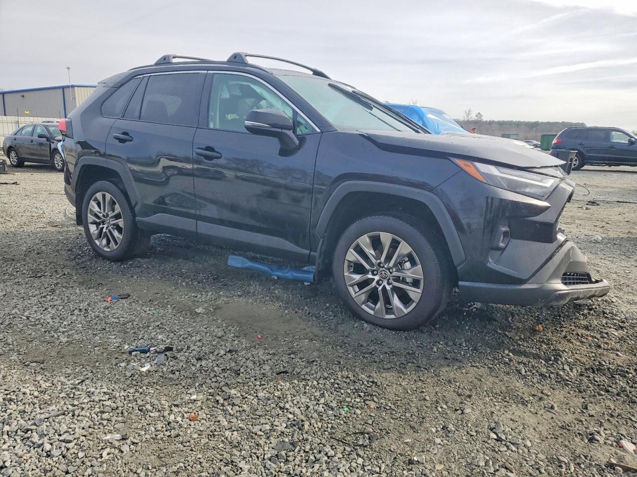 2025 Toyota Rav4 Xle Premium - Image 4