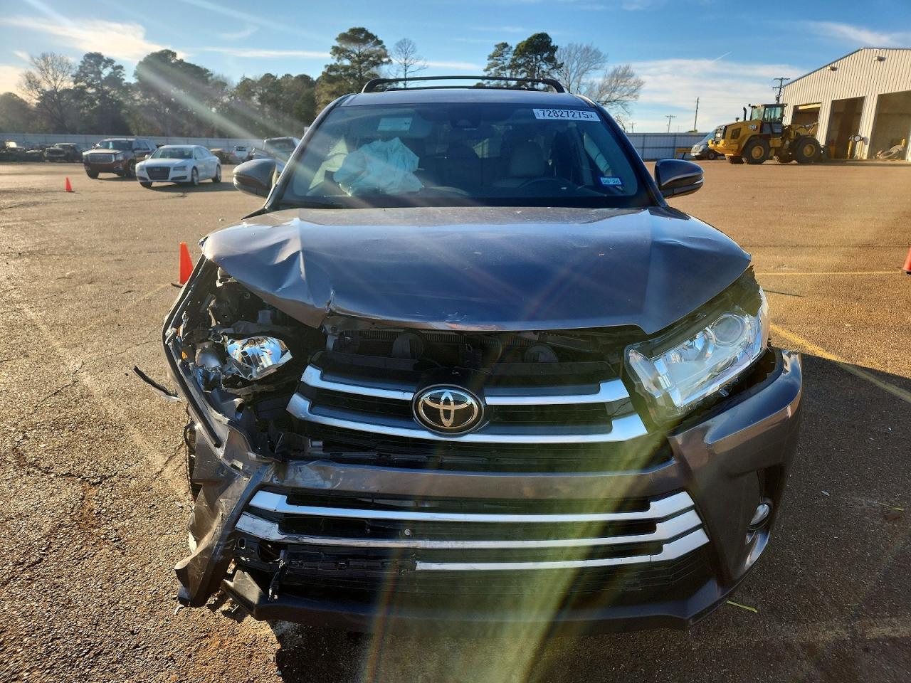 2017 Toyota Highlander Le - Image 5