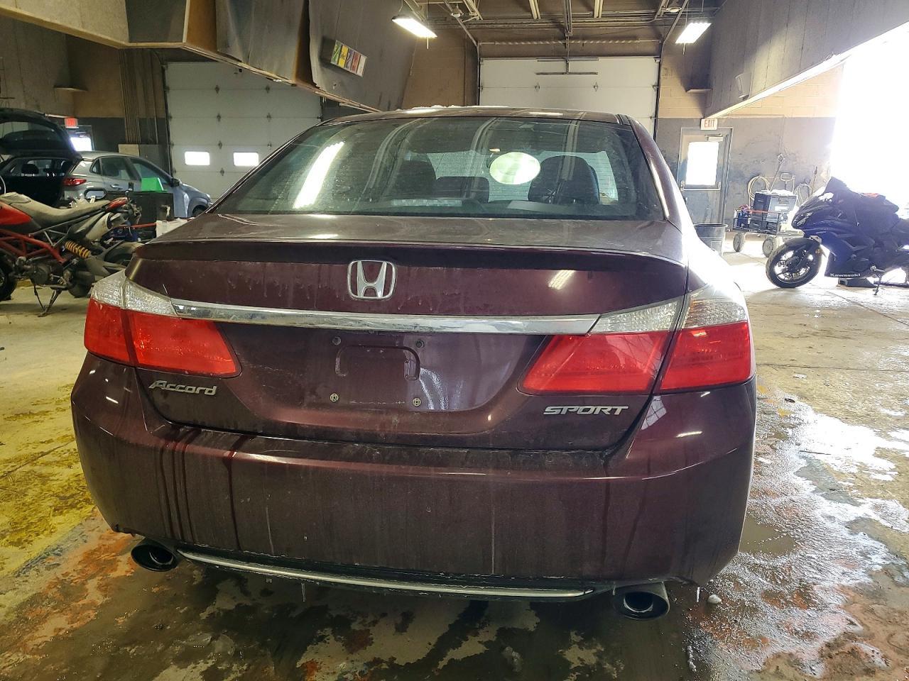 2014 Honda Accord Sport - Image 6