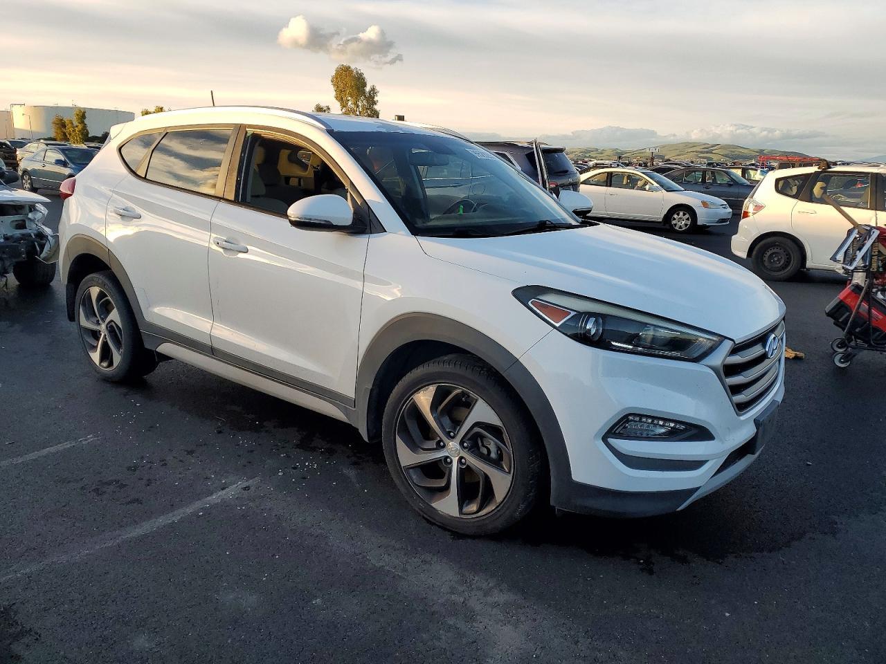 2017 Hyundai Tucson Limited - Фото 4