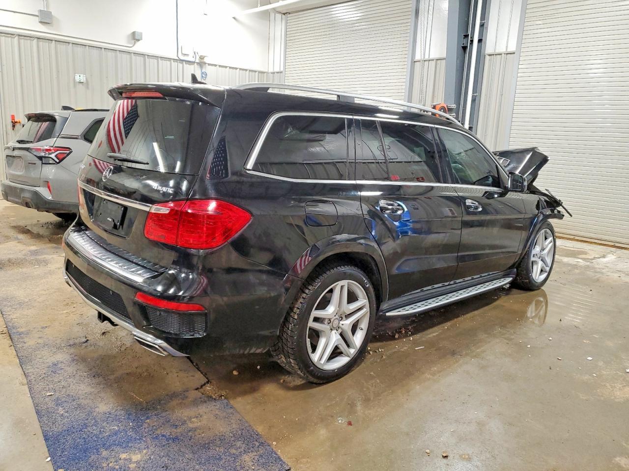 2016 Mercedes-Benz Gl 550 4Matic - Фото 3