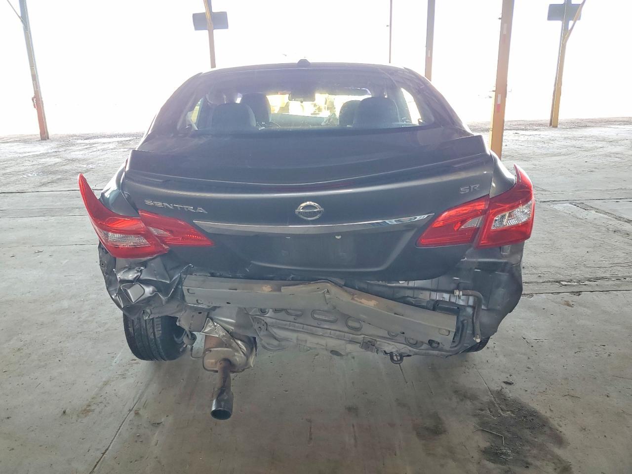 2016 Nissan Sentra Sr - Image 6