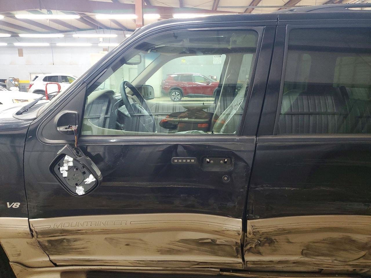 2000 Mercury Mountaineer - Фото 7