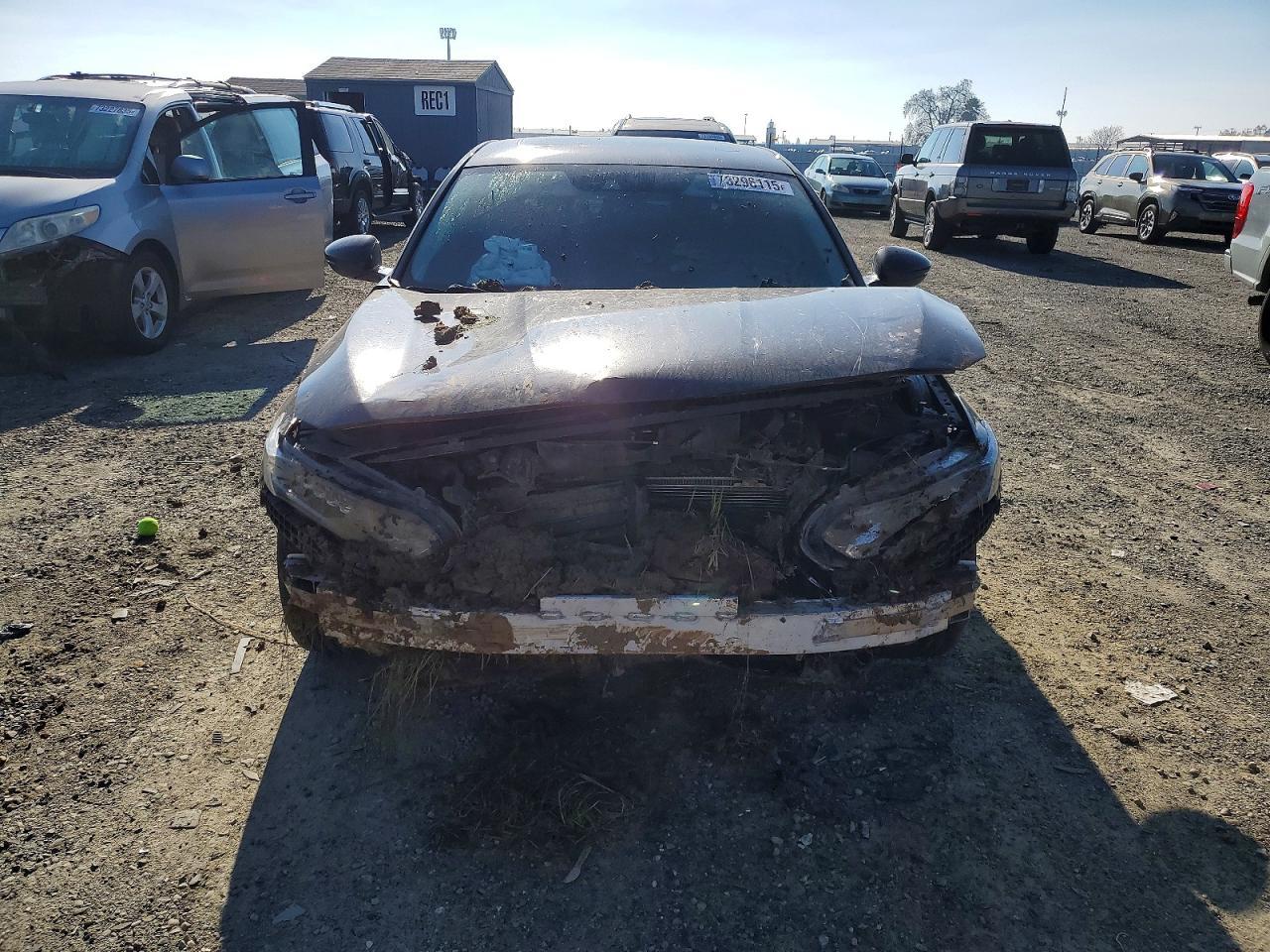 2018 Honda Accord - Image 5