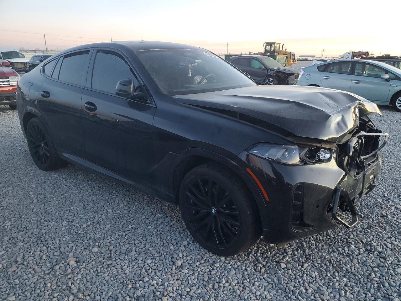 2024 BMW X6 xDrive40I - Image 4