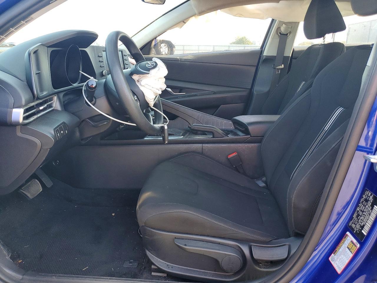 2023 Hyundai Elantra Sel - Image 7