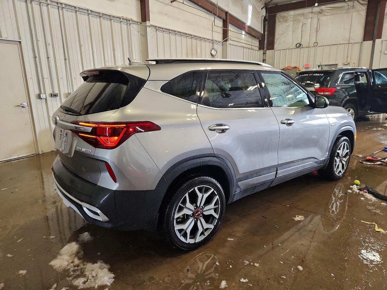 2021 Kia Seltos Sx - Image 3